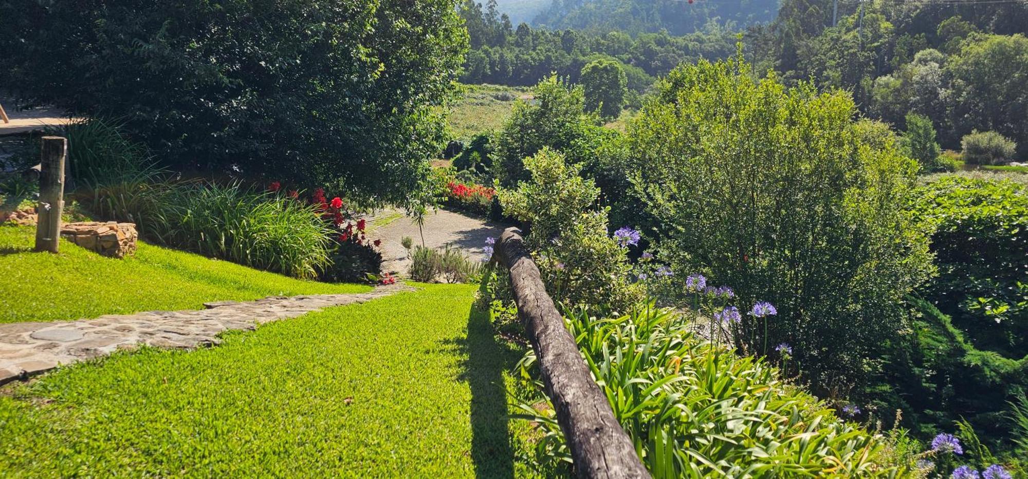 Rio Moment'S Guest House Castelo de Paiva Exterior photo