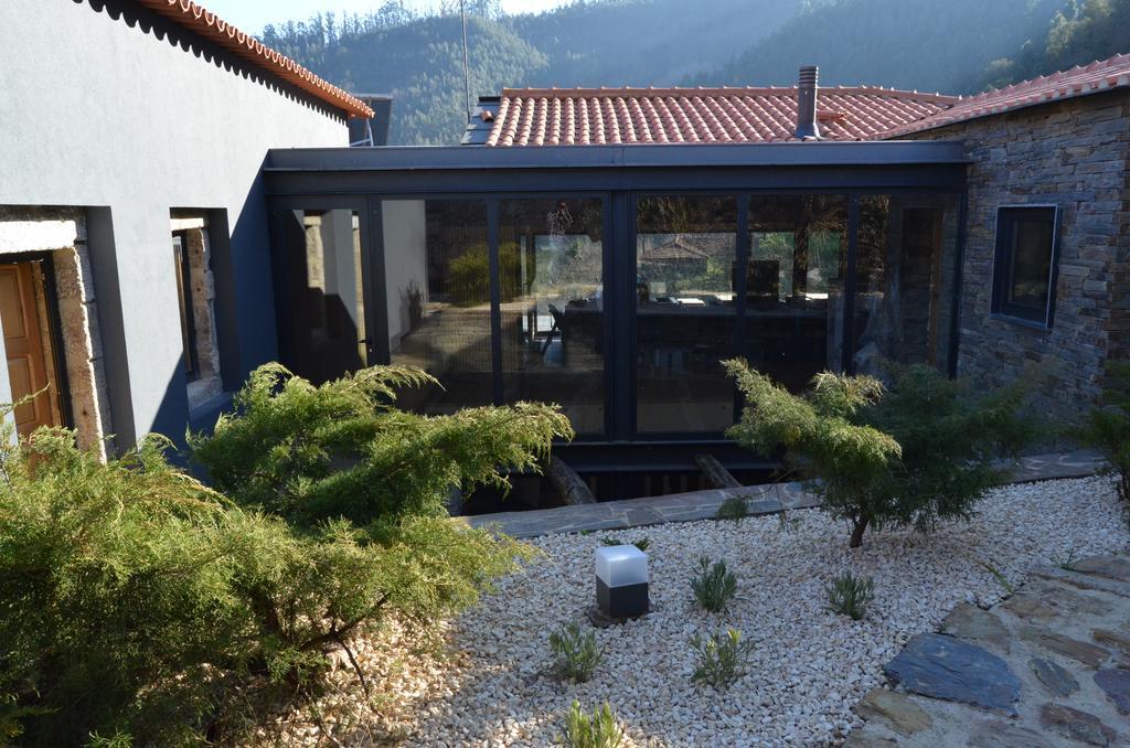 Rio Moment'S Guest House Castelo de Paiva Exterior photo